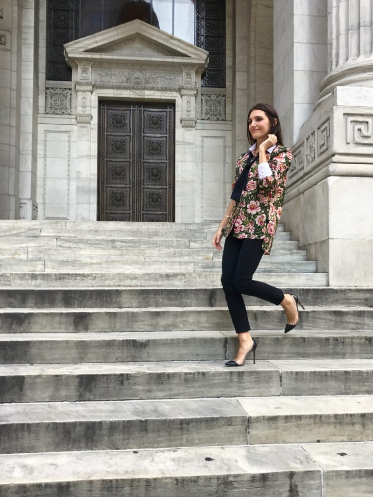 Corporate and Lifestyle blogger That Pencil Skirt wearing a Zara bow blouse with white cuffs and collar and Rag and Bone black leggings